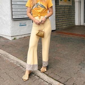 NWT Novella Royale Ruby Pants in Butter Yellow size L